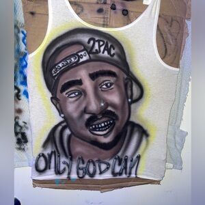 Tupac shirt
